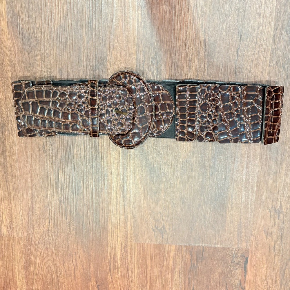 Retro 90s Style Brown Crocodile Embossed Wide Stretch Belt Statement Buckle S/M